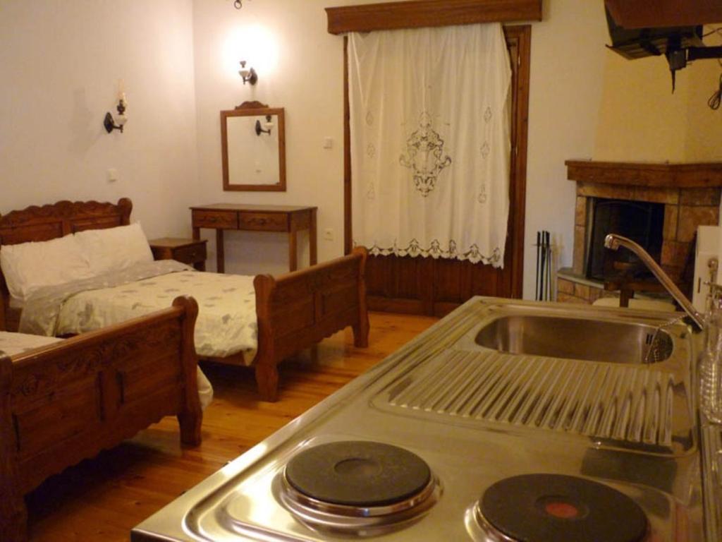 Archontiko Christodoulou Aparthotel Vronterón Quarto foto