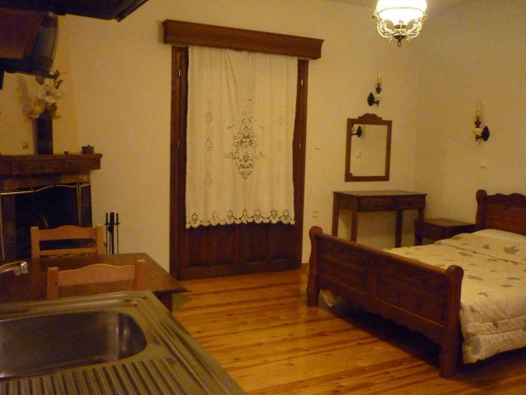 Archontiko Christodoulou Aparthotel Vronterón Exterior foto